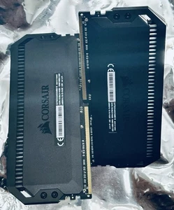 Pre Owned CORSAIR Dominator Platinum RGB 32GB [2x16] DDR4 3466 MHz [Ver. 4.31] - Picture 1 of 6