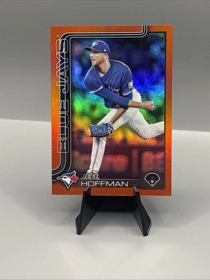 2025 Topps Serie Actualizada Jeff Hoffman REFRACTOR NARANJA VERDADERO 22/25 Foto 1 de 3