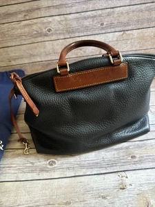 Dooney & Bourke Dillen Crossbody Satchel Navy & Tan Pebbled Leather - Picture 1 of 12