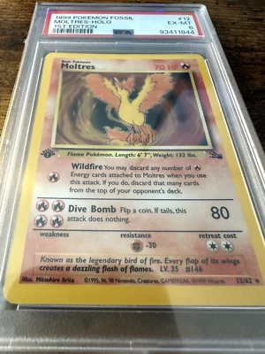 Pokémon TCG Moltres Fossil 12/62 Holo 1st Edition Holo Rare - Image 1 of 3