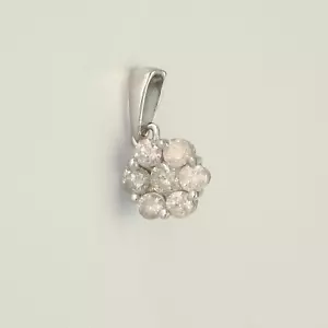 9ct White Gold 0.35ct Diamond Cluster Pendant - Picture 1 of 3