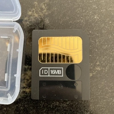 Olympus SmartMedia ID 16MB M-16P Camera Memory Card With Case - Image 1 of 4