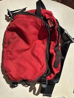 Сумка на талию Eagle Creek красная нейлоновая Fanny Pack регулируемый ремень - Изображение 1 из 4