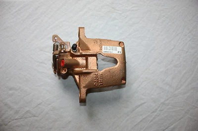  Pinza de freno trasera JAGUAR XTYPE 2004-9 FORD MONDEO MK111 ESTATE FORD 1144077? Foto 1 de 3