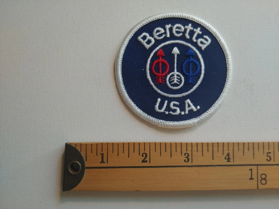 * BERETTA EE. UU. PISTOLA RIFLE CAZA ARMAS DE FUEGO ESCOPETAS PARCHE ESCUDO INSIGNIA ECUSSON * Foto 1 de 1
