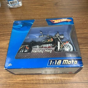 Handy Hog Black 1/18 MOTO HOT WHEELS DIECAST 2006 MOTORCYCLE K0385 Mib Opened - Picture 1 of 8