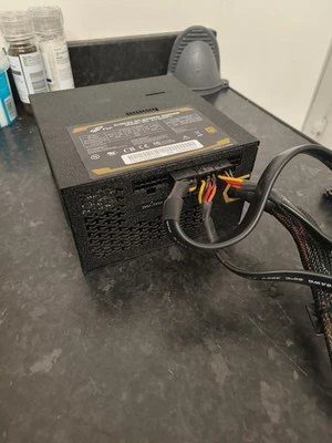 FSP Aurum Xilenser 500w Modular Power Supply - Image 1 of 4