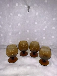 4 Vintage Mid Century Amber Glass Brandy Glasses Retro Excellent Condition - Picture 1 of 2