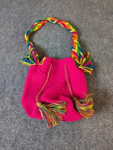 Original Handmade Wayuu Shoulder Bag From Colombia Fuchsia Color - Picture 1 of 10