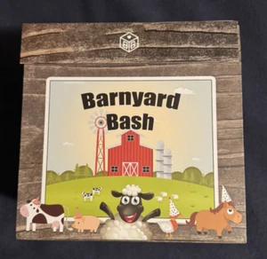Boxybooks Barnyard Bash Book Gift Box- New - Foto 1 di 9