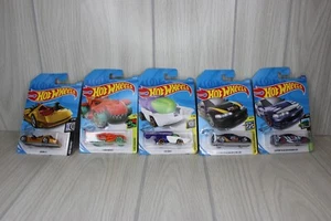 Hot Wheels Cars , LOT OF 5 SKY BOAT/T REXROVER/DEORA 111 - Picture 1 of 4