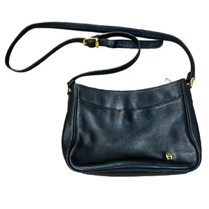 VTG Etienne Aigner Crossbody Purse Shoulder Bag Tailored Black Small Leather - Picture 1 of 11