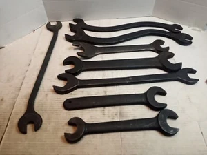 Lot 8 Piece Vintage Antique Wrenches Industrial Heavy Railroad - Picture 1 of 5