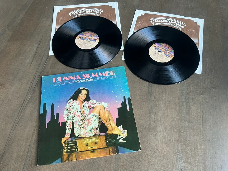 Donna Summer Greatest Hits On The Radio Vol I & II NBLP-2-7191 EX/EX Casablanca Foto 1 de 4