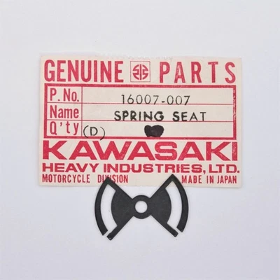 NOS 1967-1979 Kawasaki A1 F3 H1 KH Throttle Valve Spring Seat OEM 16007-007 - Image 1 of 4