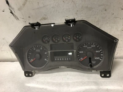 Cuadro de instrumentos velocímetro Ford F450 SUPER DUTY - Usado | P/N NA Foto 1 de 4