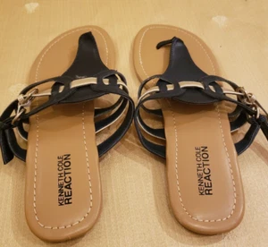 KENNETH COLE Reaction Women's Navy & Sliver Thong Sandals, 8.5M - Picture 1 of 5