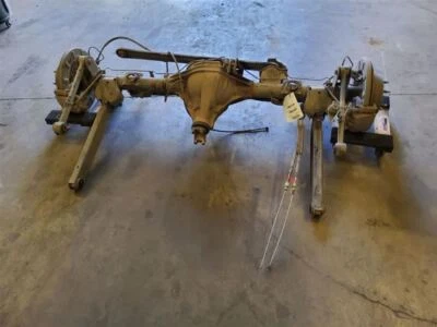 15 16 17 18 19 20, GMC Yukon XL 1500, 6.2L 9.75 Ring Gear Axle, 3.23 Ratio  - Image 1 of 4