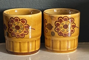 Vintage Royal Worcester Palissy Floral Design Ceramic Egg Cup x 2 - Picture 1 of 4