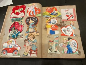 1937 Scrapbook 15” X 11” Tempio di San Valentino Pubblicità Topolino Die Cut - Foto 1 di 18