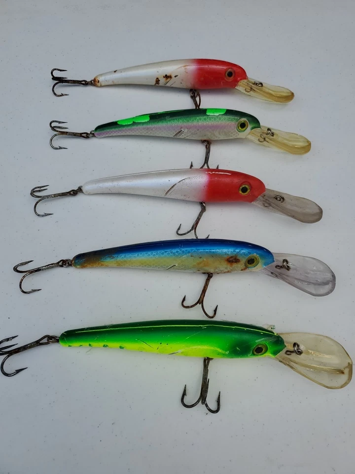 Lot of 5 Mann’s Magnum Stretch 30+ Deep Diving 11” Crankbaits USED condition 3C - Image 1 of 4