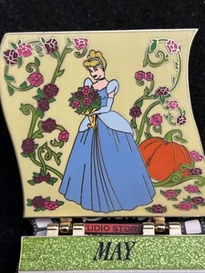 DISNEY PIN DSF DSSH PRINCESS CALENDAR CINDERELLA MICE PUMPKIN PATCH LE AUTHENTIC - Picture 1 of 8