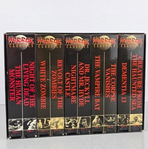 Horror Classics Video Box Set 10 VHS Tape Collection Zombies Vampires Monsters - Foto 1 di 12