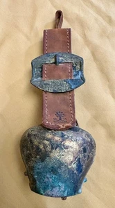 Antique Cowbell - Picture 1 of 8