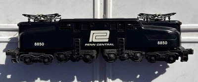Lionel 6-8550 O Gauge Penn Central GG-1 Electric Locomotive #8850 - Image 1 of 4