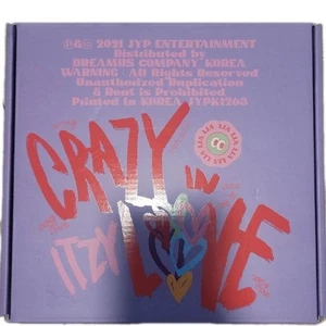 ITZY - CRAZY IN LOVE (Vol.1) Album CD+Photobook+Photocards+Lyric Paper+Free Gift - Picture 1 of 6