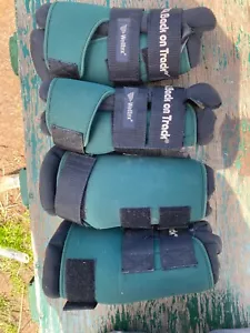 4BACK ON TRACK Royal Quick Protective Flexible Equestrian Horse Leg Wraps - Picture 1 of 9