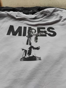 Miles Davis Official XL T-Shirt Tee Unisex - Picture 1 of 15