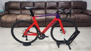 2023 Canyon Aeroad CF SLX 8, 12 Speed Ultegra Di2. Medium Size frame. - Picture 1 of 14
