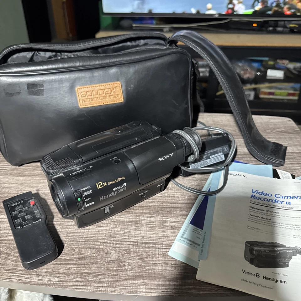 Sony video 8 camera recorder 12x - Image 1 of 4