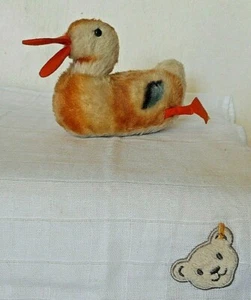 Steiff entzückende Ente 3200/12 bunt 12cm liegend Mohair, KF GUT - Bild 1 von 7