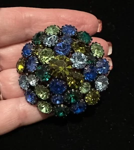 Vintage Schrager Blue & Green Rhinestone Dome Brooch 2” - Picture 1 of 4