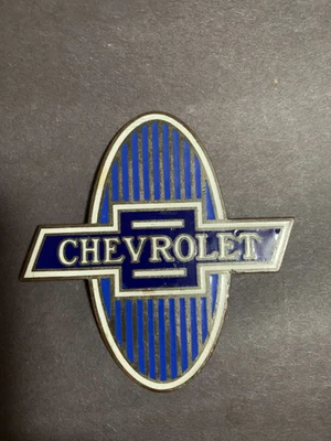 Radiador Chevrolet 1929-32 emblema N.O.S. Foto 1 de 3