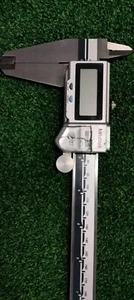 Mitutoyo Digital Caliper - Picture 1 of 4