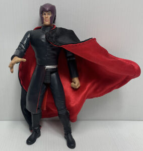 Marvel X-men Magneto 2000 Action Figure - Complete With Helmet