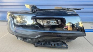 2021 2022 2023 2024 Cadillac Escalade OEM LED Headlight Right Passenger 84950149 - Bild 1 von 19