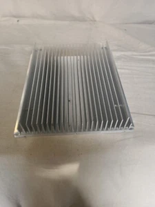 Disipador térmico de aluminio grande - 475 X 300 X 60 6 kg aprox - Imagen 1 de 4