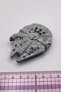 TOMICA Star Wars Millennium Falcon dicasting car toy S1 - Picture 1 of 3