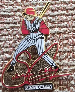 SEAN CASEY CINCINNATI REDS Player Signature Lapel Pin - Picture 1 of 2