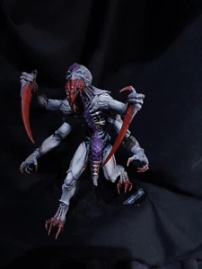 mcfarlane warhammer 40k artist proof Genestealer Ymgarl Pro Painted - Bild 1 von 2