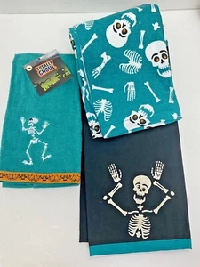 HALLOWEEN TOWELS KITCHEN 3 LINEN, COTTON TEAL BLACK SKELTON BONES SPOOKY NWT - Picture 1 of 10