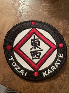 Tozai KARATE vintage 4” round sew-on patch MARTIAL ARTS red & Black - Picture 1 of 4
