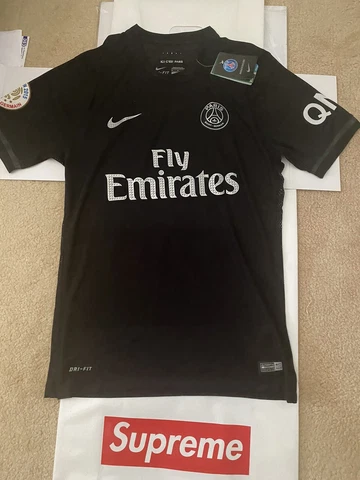 2015/16 Nike Paris Saint-Germain Ibrahimovic Player Jersey M PSG shirt pink 3rd Cover