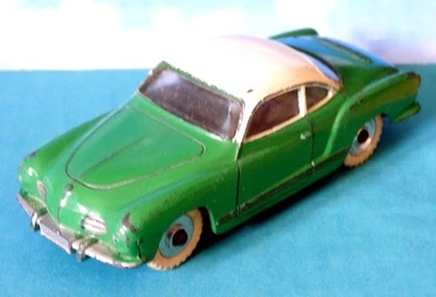 Coche Volkswagen Karmann Ghia Dinky Toys Nº187 (1959-64). P&P gratis a Reino Unido. Foto 1 de 4