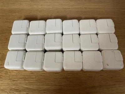 Lote De 18 Adaptadores De Corriente USB Apple 10W 12W A1205 A1357 A1401 A2167 iPhone iPad Foto 1 de 4
