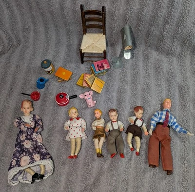 Vintage German Caco Dolls Dollhouse Lot of 6 Thread Wrapped Bendable + Misc - Image 1 of 3